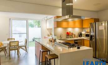 Imagem 3: SOBRADO - ALTO DE PINHEIROS - SP