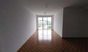 Imagem 3: No Maracanã: maravilhoso apartamento composto por 2 quartos, com vaga na escritura