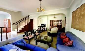 Imagem 2: Casa de condomínio para venda tem 362 metros quadrados com 4 quartos