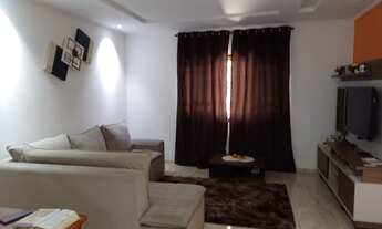 Imagem 2: Sobrado para venda com 140 metros quadrados com 3 quartos em Jardim Quaresmeira - Suzano