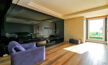 Imagem 3: Porto Alegre - Casa Padrão - Cristal