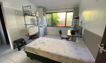 Imagem 5: Casa à venda com 234metros², 5 dormitórios sendo 3 suítes e Quatro vagas no Monteiro, Reci