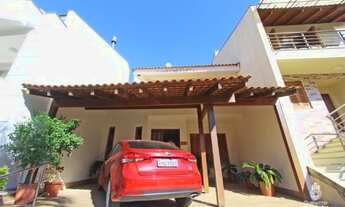 Imagem 1: Porto Alegre - Casa Padrão - Vila Nova