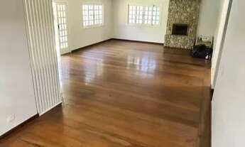 Imagem 5: Casa de condomínio para aluguel possui 400 metros quadrados com 4 quartos