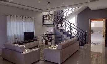 Imagem 2: Excelente casa 5 Dormitórios 3 Minutos do Centro