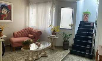 Imagem 1: Sobrado para aluguel tem 300 metros quadrados com 3 quartos em Vila Regente Feijó - São Pa