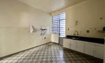 Imagem 6: Casa Comercial para Venda em Bragança Paulista, Centro, 6 dormitórios, 2 banheiros, 1 vaga