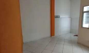 Imagem 3: Casa para venda possui 120 metros quadrados com 2 quartos em Centro - Sobral - Ceará NO PA