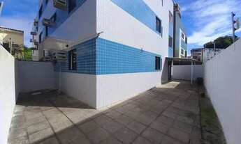 Imagem: Térreo com 3 quartos e quintal no Jardim