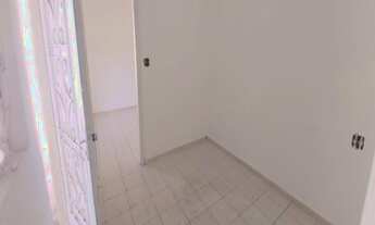 Imagem 2: CASA FUNDOS 1 DORMITÓRIO PARA ALUGAR, 60 M² POR R$ 750,00/MÊS - JARDIM EULINA, CHAPADÃO, G