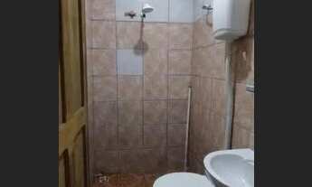 Imagem 2: Quarto para Solteiro ou Casal sem Filhos