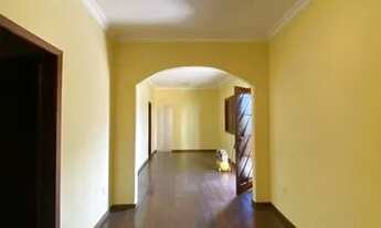 Imagem 4: Casa com 3 dormitórios para alugar, 197 m² por R$ 1.809,80/mês - Centro - Brumadinho/MG