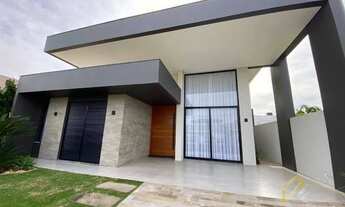 Imagem: Casa e Sobrado de 4 dormitórios à Venda