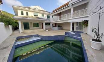 Imagem 2: Casa de condomínio para venda possui 508 metros quadrados com 6 quartos