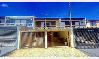 Imagem 3: Excelente sobrado frente pra rua em Curitiba no bairro Uberaba bem próximo ao mini preço d