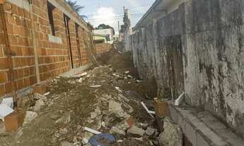 Imagem 6: Térreo 3 quartos 73 m com quintal em L de 65m com documentação no Cristo