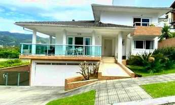 Imagem 2: Casa à venda 4 quartos em Florianópolis bairro Cacupé R$ 2.150.000,00