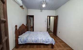 Imagem 2: Casa em Salinas Casa com 4 dormitórios