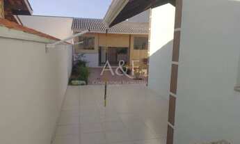 Imagem 4: PIRACAIA. CASA COM EDÍCULA