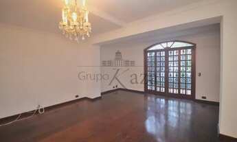 Imagem: Sobrado em Rua Fechada - Jardim Paulo para