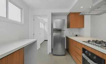 Imagem: Apartamento inteiramente reformado, andar