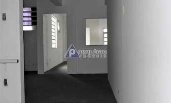 Imagem 5: Prédio comercial no Humaitá composto de 3 andares !!!