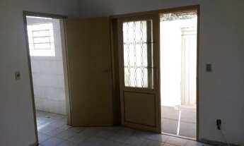 Imagem 3: Aluga-se Casa com 3 dormitórios