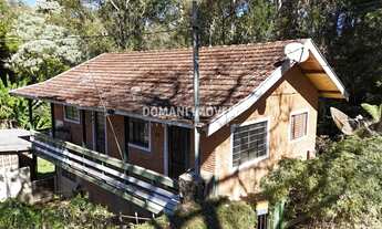 Imagem 2: Casa em Estilo de Sítio à Venda na Região do Bairro do Centro - Campos do Jordão/SP