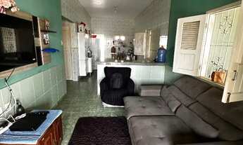 Imagem: Casa bem localizada - São Tomé