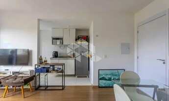 Imagem 2: Apartamento 02 Dormitórios com suíte, garagem e ampla sacada!!!!