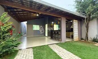 Imagem: AJ-Casa à Venda no Bairro Belvedere - Excelente