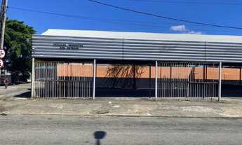 Imagem 2: Imóvel para aluguel possui 381 metros quadrados em Jardim das Oliveiras - Fortaleza - CE