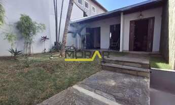 Imagem: Casa à Venda - Ampla, Confortável e Completa!