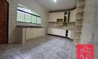 Imagem 6: Sobrado com 3 dormitórios, 200 m² - venda por R$ 650.000,00 ou aluguel por R$ 3.093,33/mês