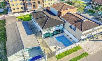 Imagem 3: Sobrado no Centro com 5 dormitórios para alugar, por R$ 4.500/dia - Guaratuba/PR