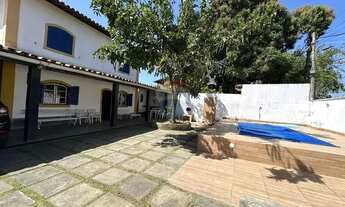 Imagem 3: Casa duplex 5 quartos (2 suítes), 2 escritórios (1 com banheiro), piscina