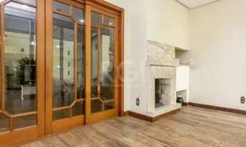 Imagem: Casa para Venda - 250m², 5 dormitórios