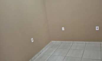 Imagem 6: Aluga-se casa de fundo2 cômodos + banheiro e lavanderia