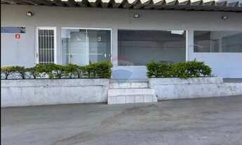 Imagem 3: Sala comercial com estacionamento