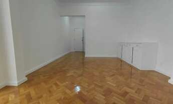 Imagem 6: Maravilhoso apartamento de 03 quartos, reformado, com vaga para alugar em Copacabana