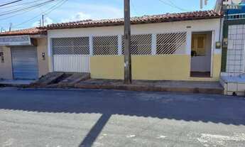 Imagem: Casa à venda - 3 dormitórios (1 suíte)