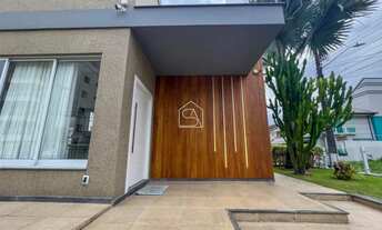 Imagem 2: Casa térrea com 4 dormitórios sendo 3 suítes, à Venda Pedra Branca - Palhoça SC