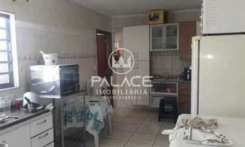 Imagem 6: Casa de rua - / Residencial / Alto