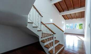 Imagem 7: Porto Alegre - Casa Padrão - Tristeza