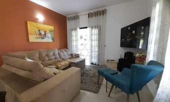 Imagem 2: Casa à venda " MARAVILHOSA " condomínio Mar Verde I, sendo 4 dormitórios e uma 1