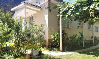 Imagem 2: Porto Alegre - Casa Padrão - Vila Nova