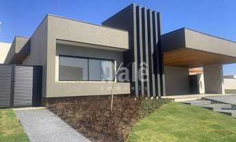 Imagem: Casa com 4 dormitórios à venda, 300 m²