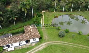 Imagem 2: MARAVILHOSA FAZENDA DE 30 HA EM ARARAS RJ - RARA BELEZA NATURA E ARQUITETÔNICA DA ERA COLO