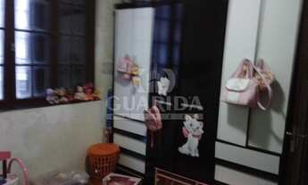 Imagem 6: Casa para comprar no bairro Floresta - Porto Alegre com 3 quartos