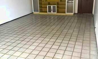 Imagem 2: Apartamento para Venda em Cabedelo, Intermares, 3 dormitórios, 1 suíte, 3 banheiros, 2 vag